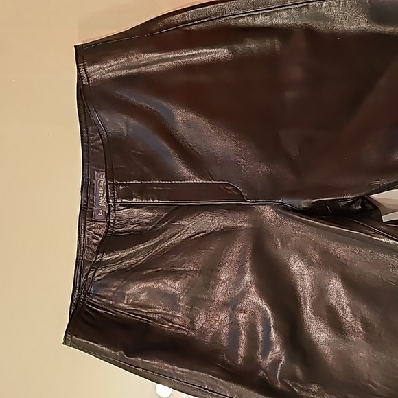 NWT BaNaNa RePuBLiC BLaCK LeaTHeR PaNTS SiZe 2 - Picture 3 of 7